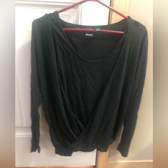 Bench Longsleeve - Picture 1 of 3